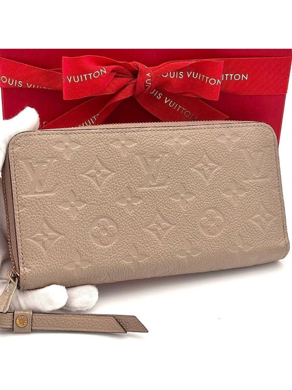 Louis Vuitton Wallet Zippy Tourterelle Beige